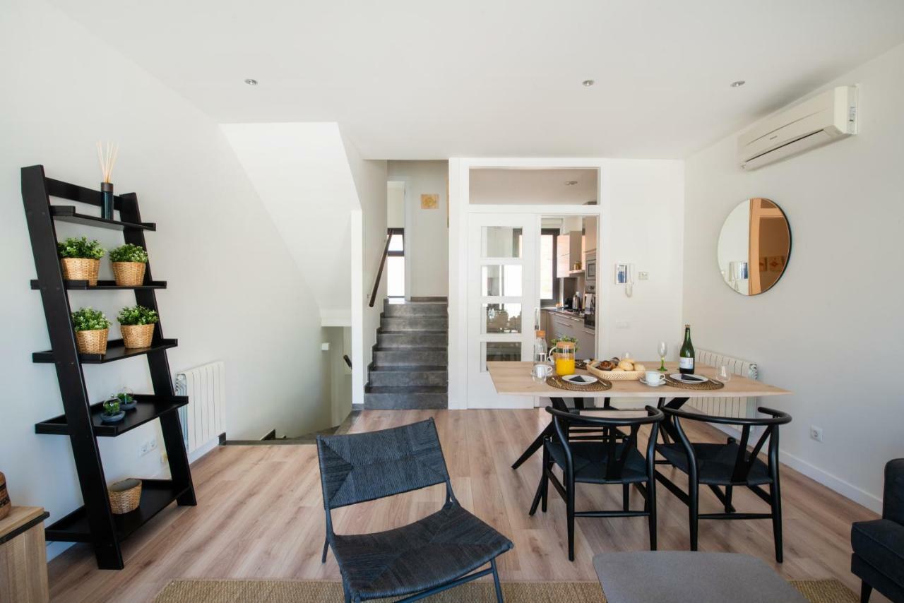 Petit Luxe Tobella Dreta Terrassa